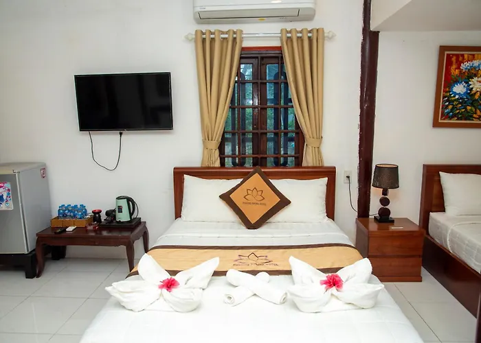 Phương Nhung Khách sạn 2*